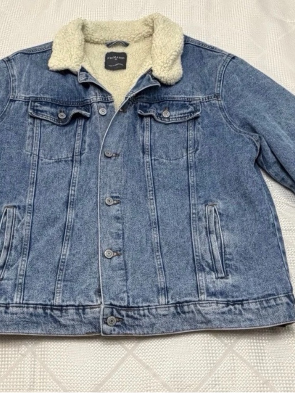 Primark Men's Light Blue Denim Jacket with Cream Sherpa Collar